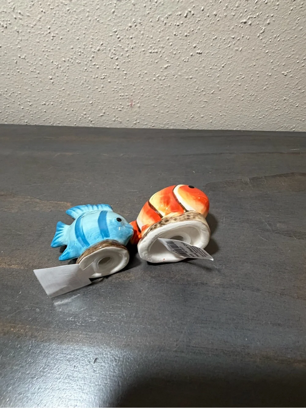Cracker Barrel Ceramic Fish Salt & Pepper Set NWT